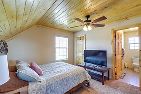 Large Sterling Cabin < 1 Mi to Palisade State Park