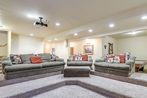 Large Sterling Cabin < 1 Mi to Palisade State Park