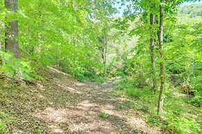 Mtn Views & Epic Sunsets: Private Weaverville Home