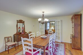 Mtn Views & Epic Sunsets: Private Weaverville Home