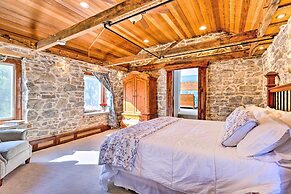 7-acre Stone Manor w/ Pool + Hot Tub Built in 1787