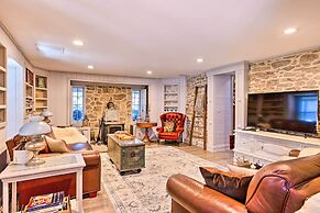 7-acre Stone Manor w/ Pool + Hot Tub Built in 1787