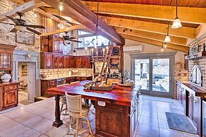 7-acre Stone Manor w/ Pool + Hot Tub Built in 1787