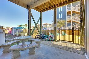 Chic Surf City Retreat w/ Pool < 1 Block to Beach!