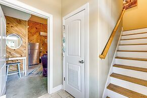 Chic Surf City Retreat w/ Pool < 1 Block to Beach!