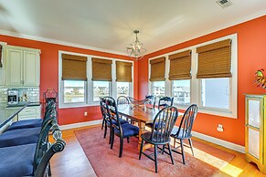 Chic Surf City Retreat w/ Pool < 1 Block to Beach!