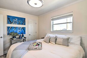 Chic Gulf Shores Condo w/ Pool & Beach Access