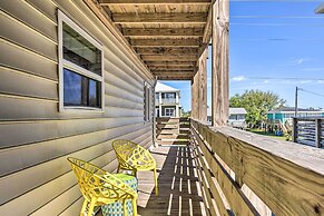 Chic Gulf Shores Condo w/ Pool & Beach Access