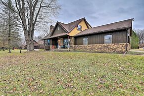 Clio Apt on 3 Acres, 14 Mi to Frankenmuth!