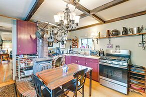 14 Mi to Schoodic Point: Gouldsboro Artists Home