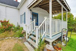 14 Mi to Schoodic Point: Gouldsboro Artists Home