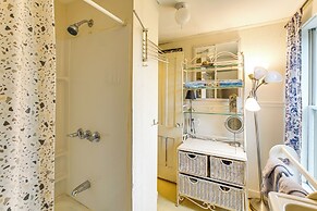 14 Mi to Schoodic Point: Gouldsboro Artists Home