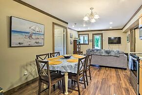 Coos Bay Cottage w/ Fireplace & BBQ Patio!