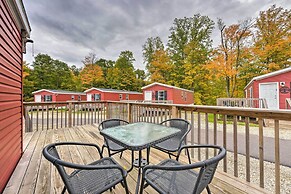 Cozy Cassopolis Retreat on Little Fish Lake!