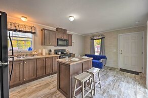 Cozy Cassopolis Retreat on Little Fish Lake!