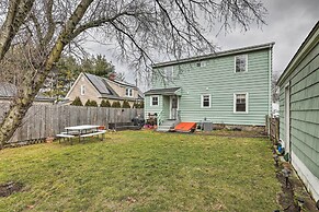 Bridgeport Vacation Rental - Walk to Beach!