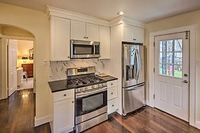 Bridgeport Vacation Rental - Walk to Beach!