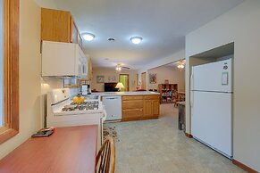 Cozy Cottage w/ Sunroom - Walk to Higgins Lake!