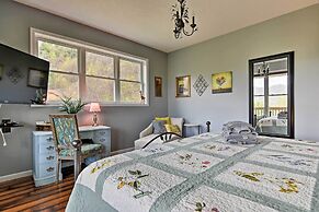 Blue Ridge Mountain Rental w/ Hot Tub & Gas Grill!