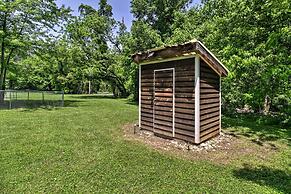 Cozy Cabin w/ Patio on Craig Creek: Pets OK!