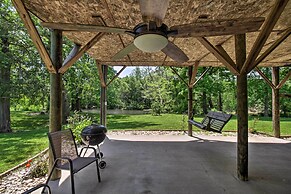 Cozy Cabin w/ Patio on Craig Creek: Pets OK!