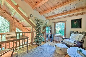 Cozy Mount Snow Chalet w/ Game Room & Hot Tub