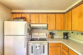 Cozy Montana Lake View Getaway - Fish & Hike!