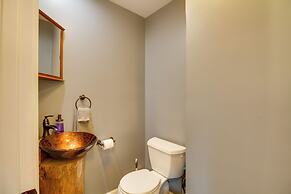 Cozy Goode Cabin w/ Deck ~ 17 Mi to Lynchburg