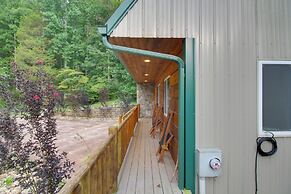Cozy Goode Cabin w/ Deck ~ 17 Mi to Lynchburg