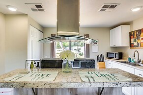 Escondido Vineyard Estate: Walk to Wineries!