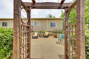 Escondido Vineyard Estate: Walk to Wineries!