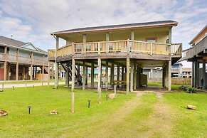 Walk to Sand: Home w/ Deck in Crystal Beach!