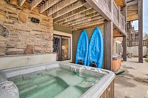 High-end Huntsville Condo w/ Private Hot Tub!