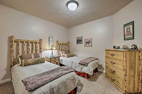 High-end Huntsville Condo w/ Private Hot Tub!