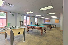 Happy Place by the Lake w/ Fire Pit: Walk to Beach