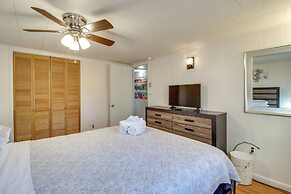 Happy Place by the Lake w/ Fire Pit: Walk to Beach