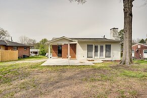 Home Rental w/ Yard Near Downtown Greensboro!