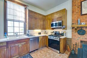 Idyllic Appomattox Home w/ Porch & Rocking Chairs!