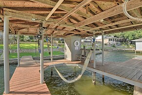 Lakefront Granbury Getaway: Boat, Swim & Fish