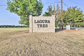 Lakefront Granbury Getaway: Boat, Swim & Fish