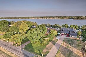 Lakefront Granbury Getaway: Boat, Swim & Fish