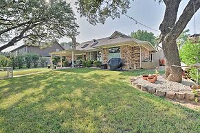 Lakefront Granbury Getaway: Boat, Swim & Fish