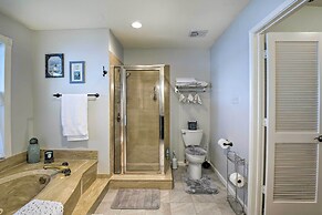 Lakefront Granbury Getaway: Boat, Swim & Fish