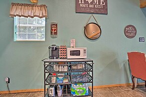 Lake Texoma Cabin - 1 Mi to Park & Boat Ramp!