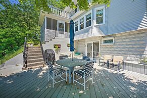 Corey Lake Home, 7 Mi to Swiss Valley Ski Resort!