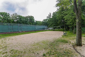 Lake Harmony Villa: Walk to Big Boulder Mountain!