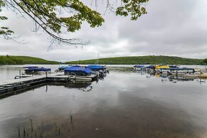 Lake Harmony Villa: Walk to Big Boulder Mountain!