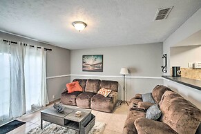 La Vergne Townhome: 22 Mi to Dtwn Nashville!