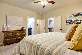 Waterfront Grand Lake Family House w/ Game Room!