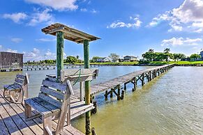 'las Brisas' Palacios Home - Fishing Pier & Kayaks